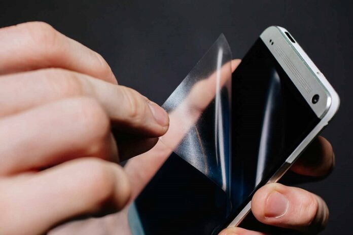 Glass Cover That Protects Your Smartphone